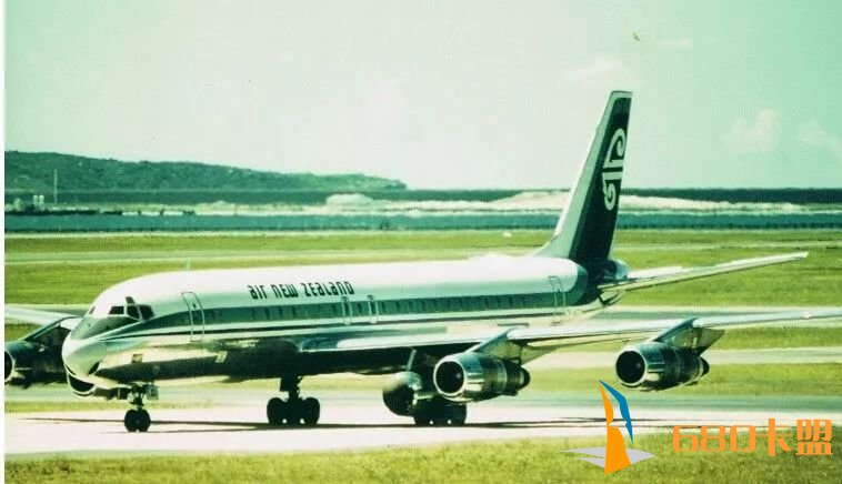 低价吃鸡辅助卡盟波音747的独门秘诀竟然是707的首创 为设计师鼓掌