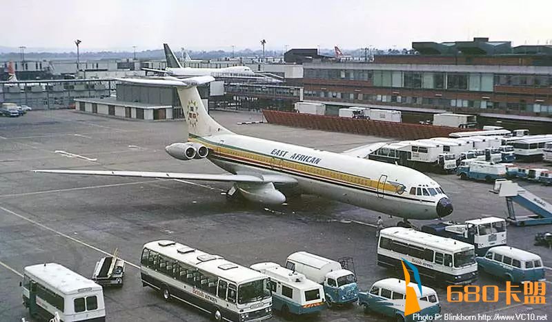 低价吃鸡辅助卡盟波音747的独门秘诀竟然是707的首创 为设计师鼓掌